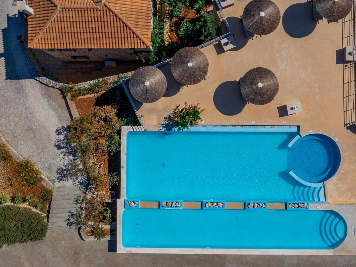 Strofilia Authentic Villas Skinária Exteriér fotografie