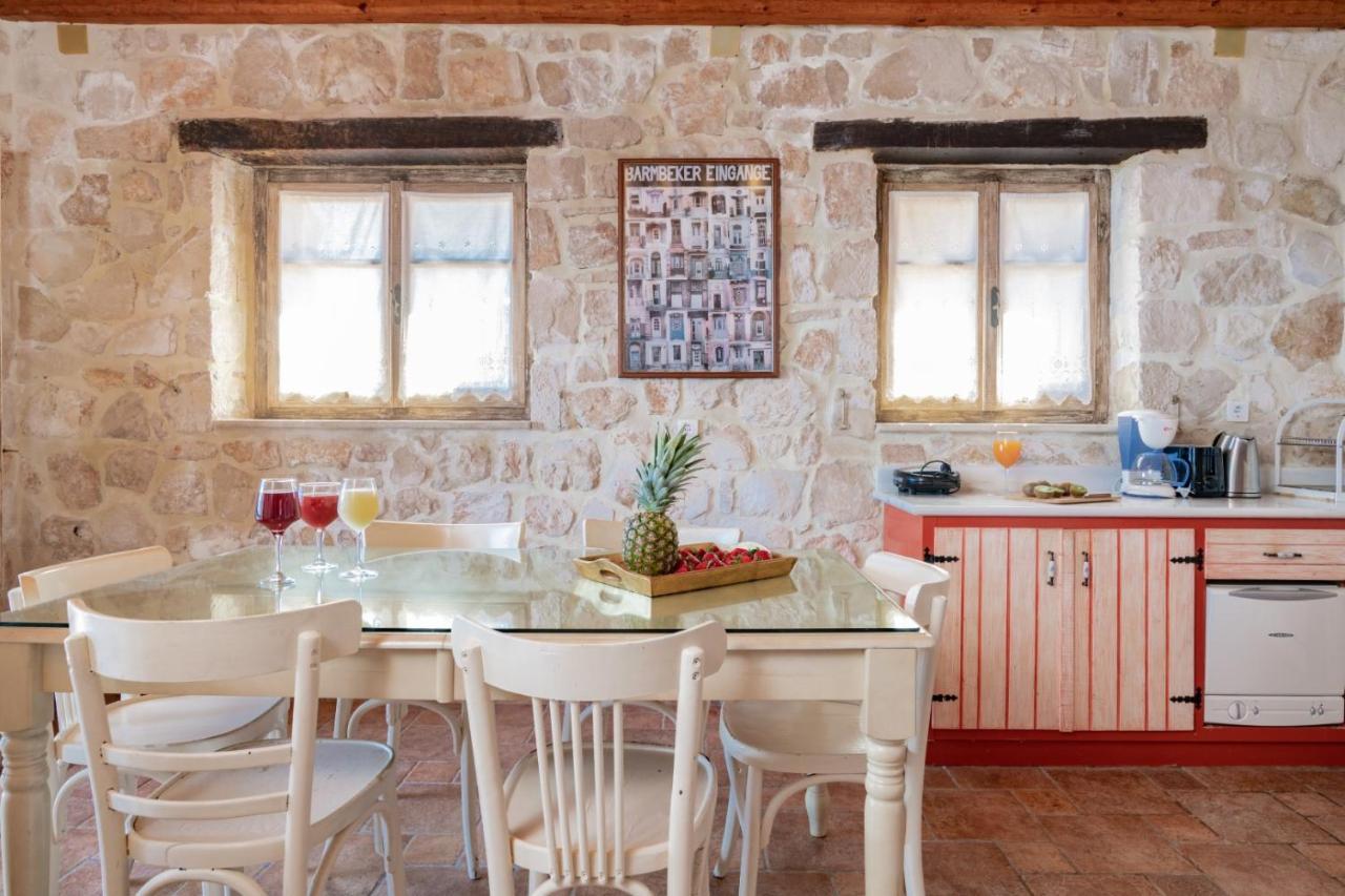 Strofilia Authentic Villas Skinária Exteriér fotografie
