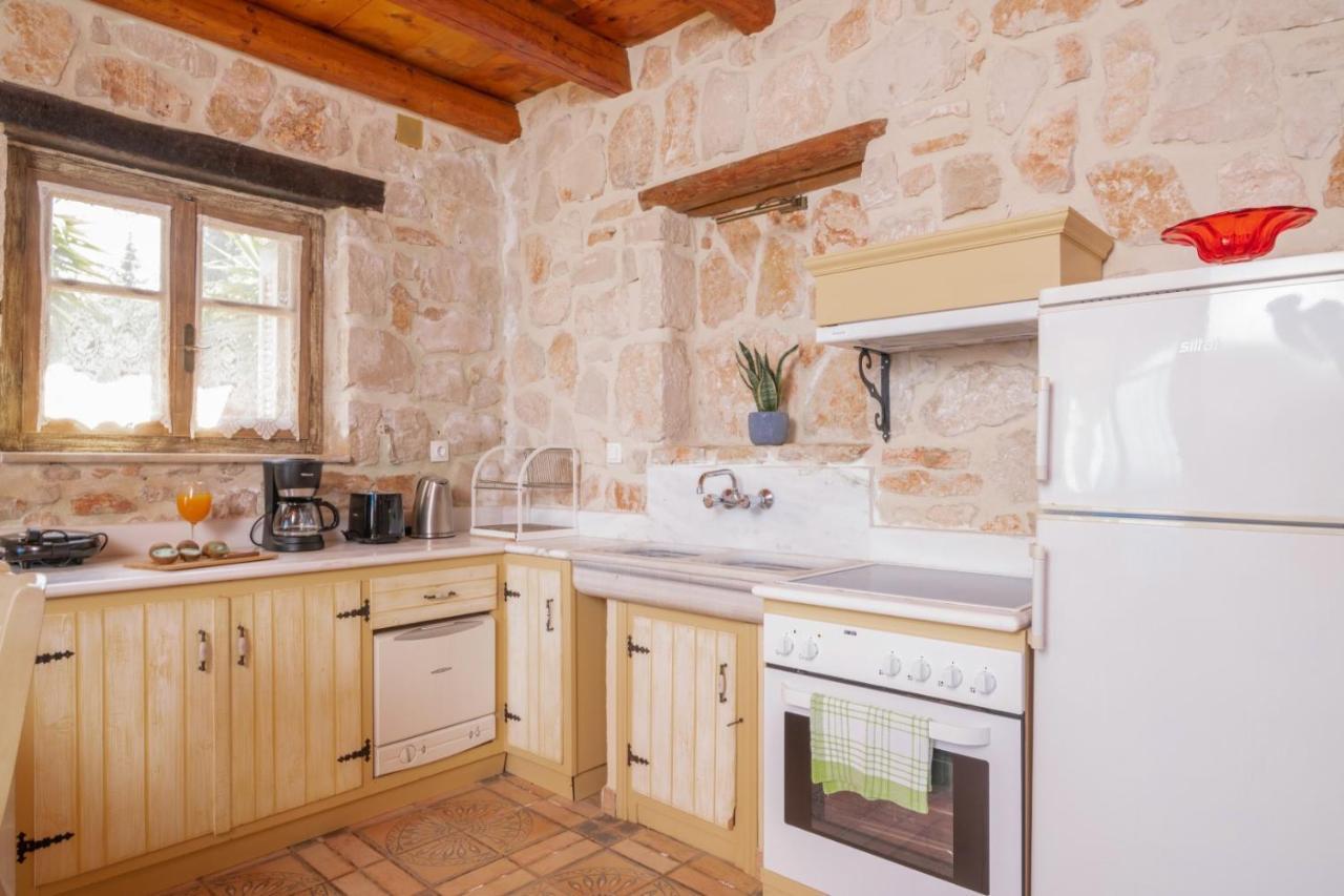 Strofilia Authentic Villas Skinária Exteriér fotografie